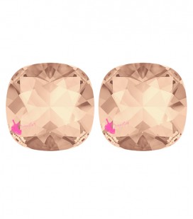 SWAROVSKI® 4470 10 mm Light Peach