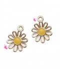 Ciondolo Fiore Margherita Smaltata 15x12 mm Bianca Base Oro